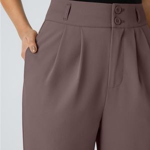 HALARA Brown Dress Pants with Pleats and Tapered Leg
